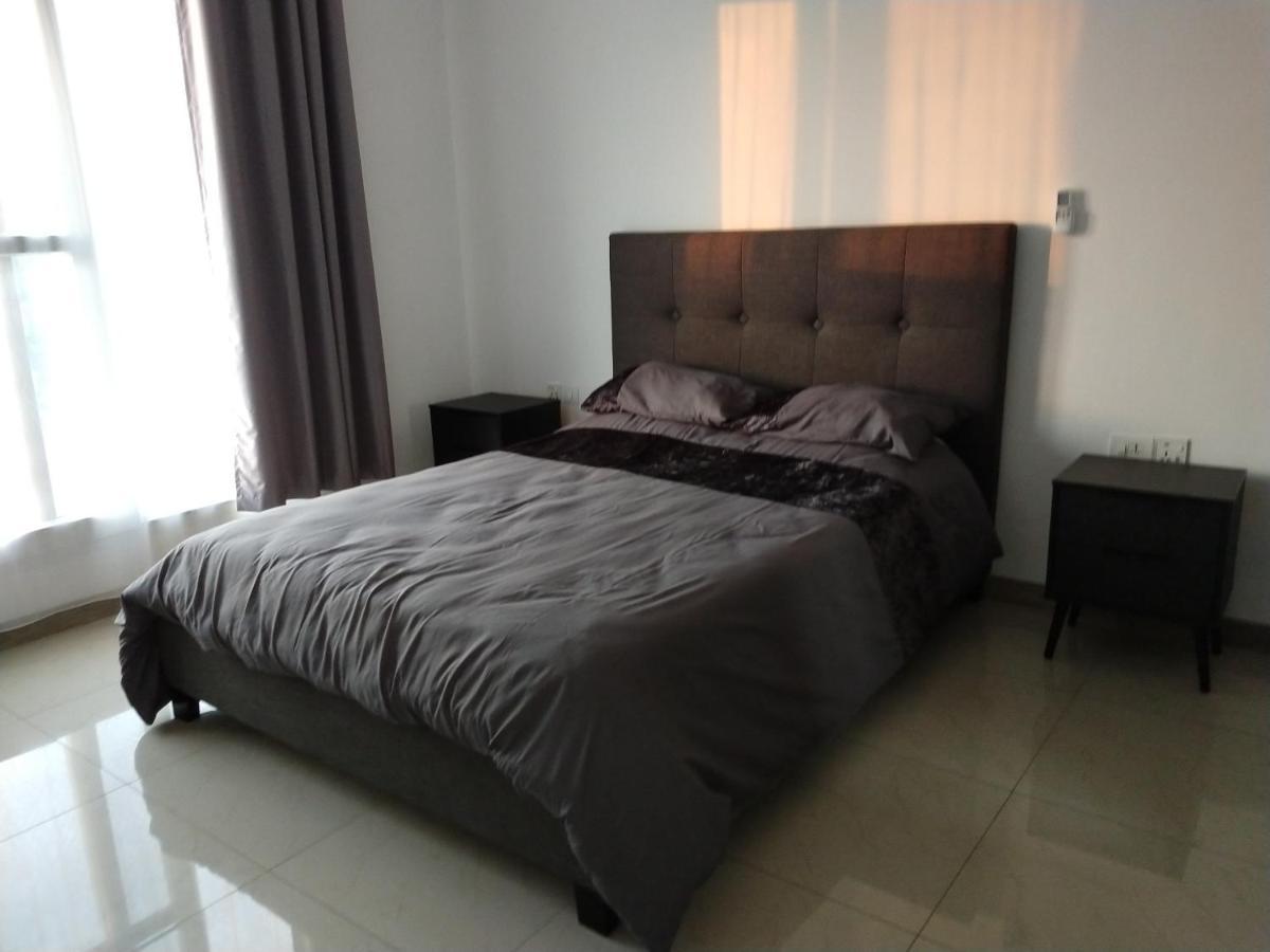 Premier Executive Apartment - The Ivy, East Legon Аккра Екстер'єр фото