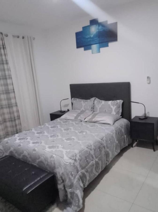 Premier Executive Apartment - The Ivy, East Legon Аккра Екстер'єр фото